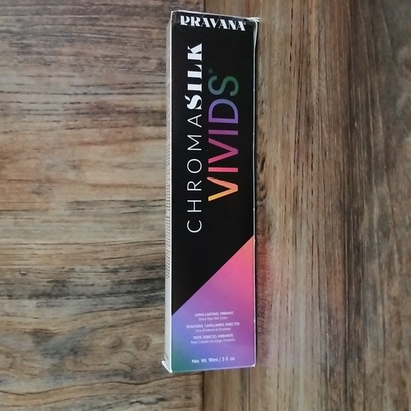 Pravana ChromaSilk Vivids Shades, Violet  3oz - Picture 2 of 5